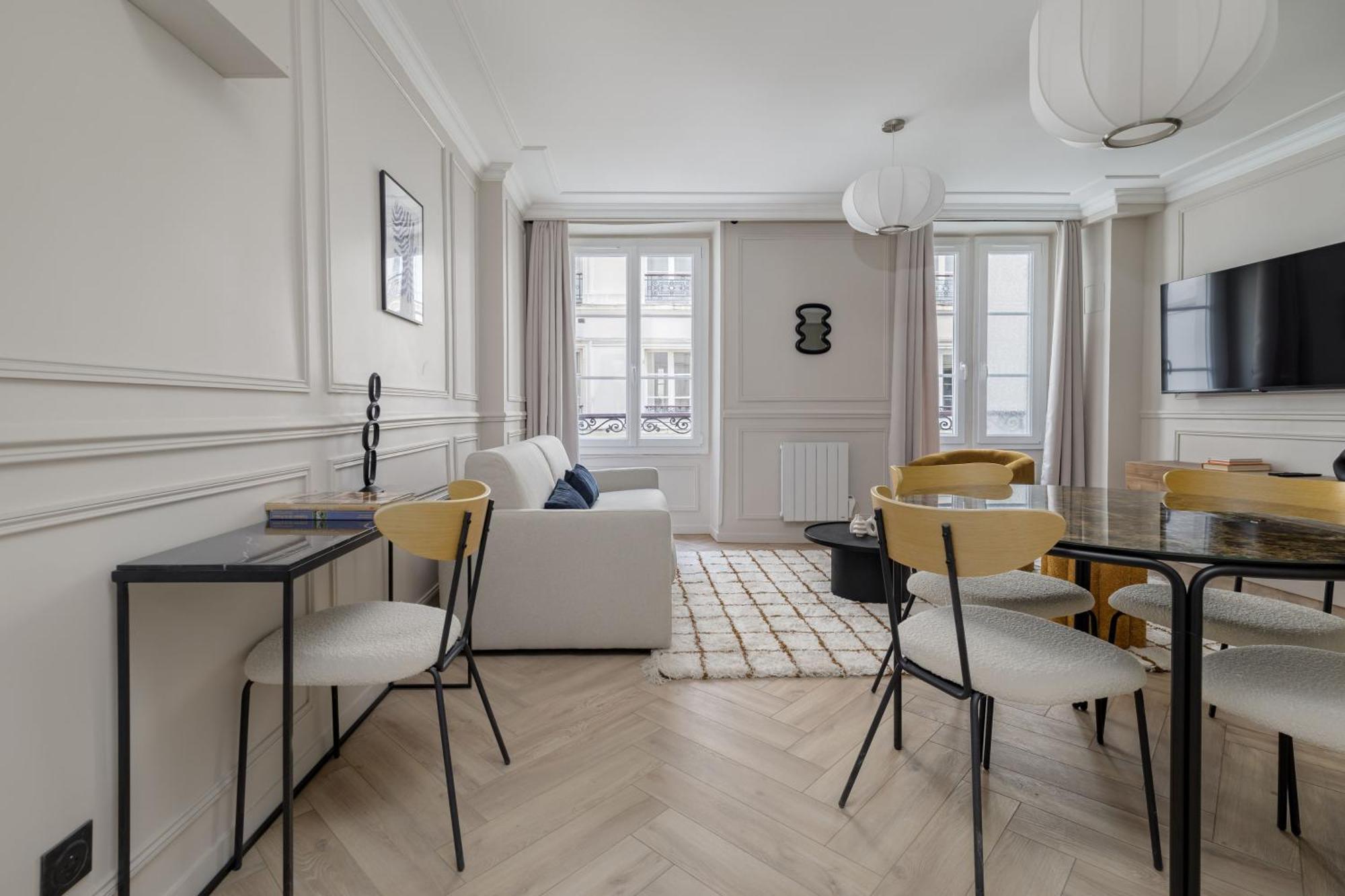 Poetic Stay - Saint Lazare Paris Ngoại thất bức ảnh
